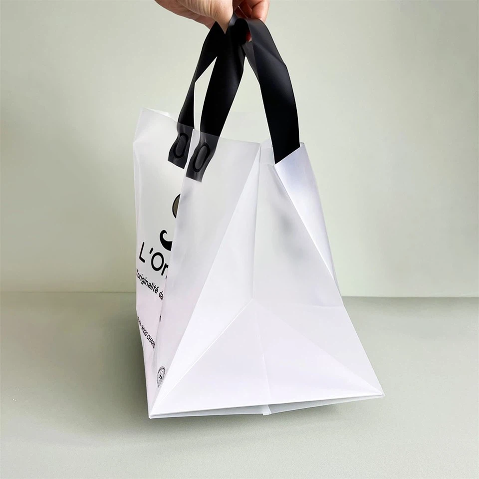 custom die cut handle bags